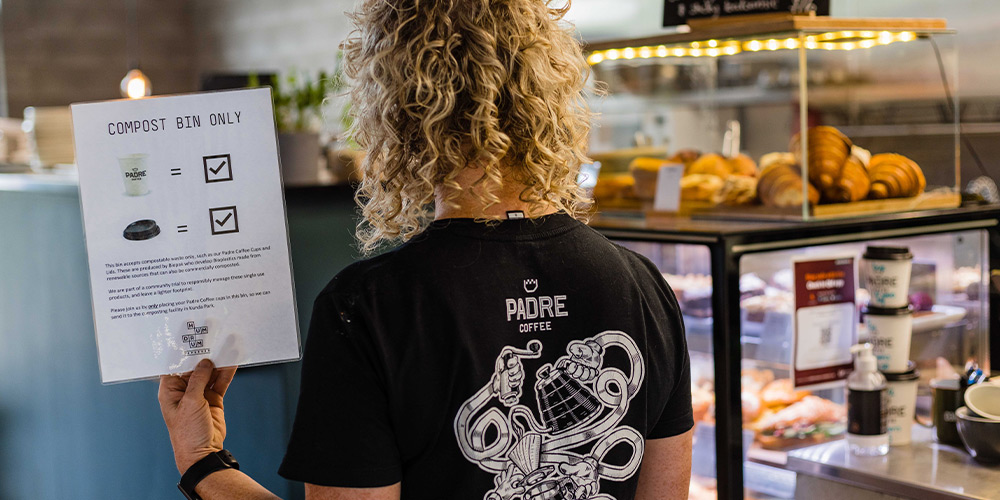 A-Padre-Coffee-employee