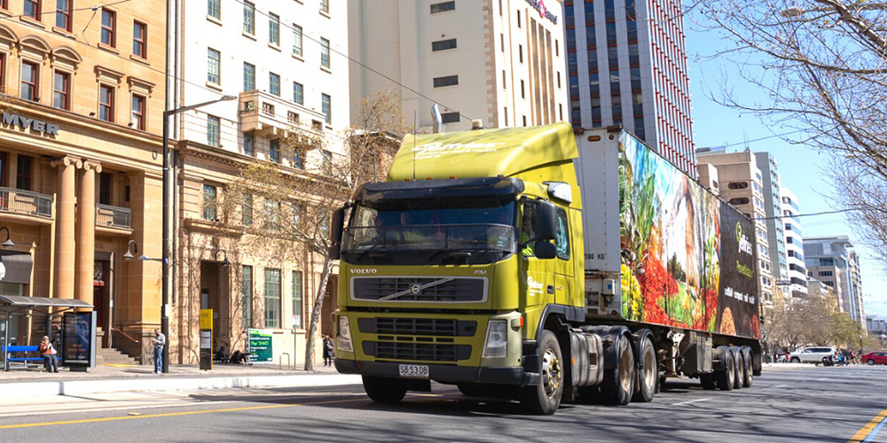 Jeffries-Powerscaper-truck